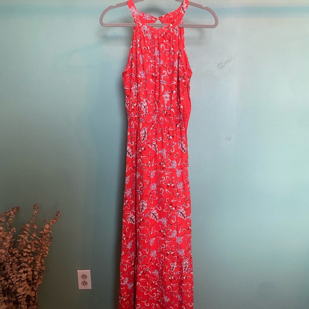 Collective Concepts Signa red floral maxi dress size small